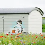 Glamping Village Easkey